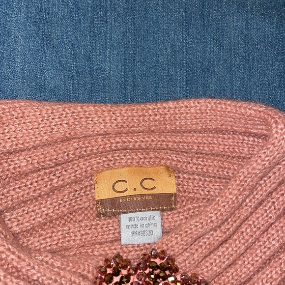 Embellished winter head wrap - Picture 2 of 2